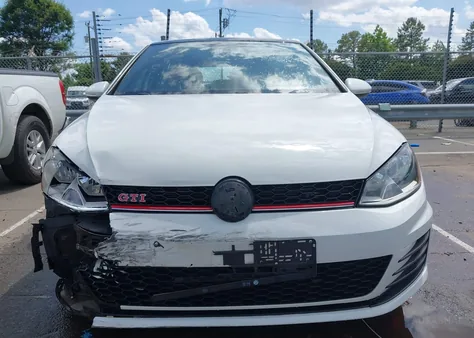 3VW547AUXGM045617